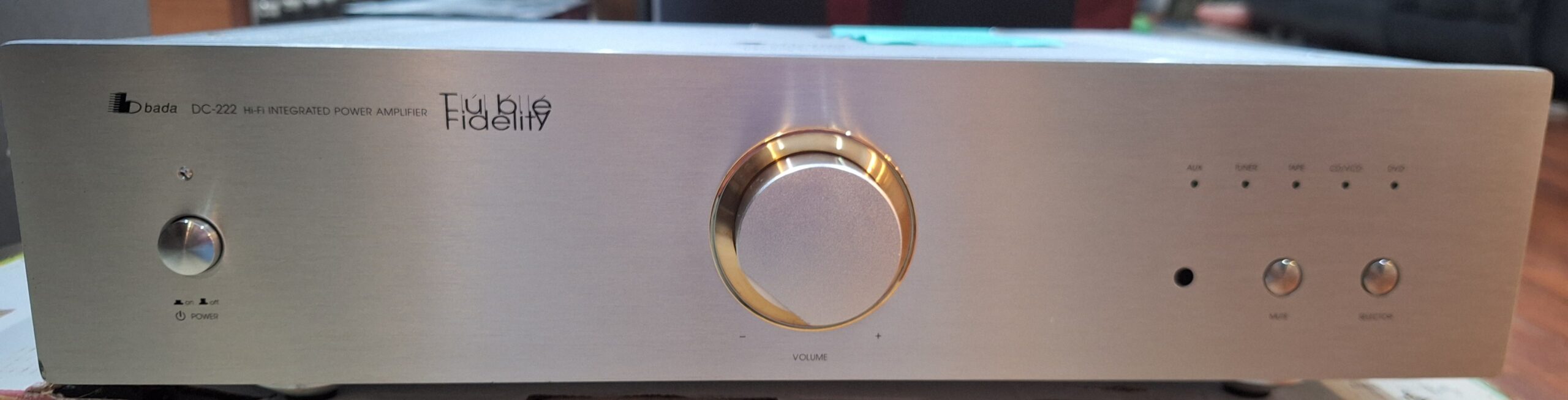 The Bada DC-222 is a high-end integrated amplifier known for its solid construction and distinctive design. This unit is part of our Classic Audio lineup and reflects the quality craftsmanship found in premium two-channel audio equipment.